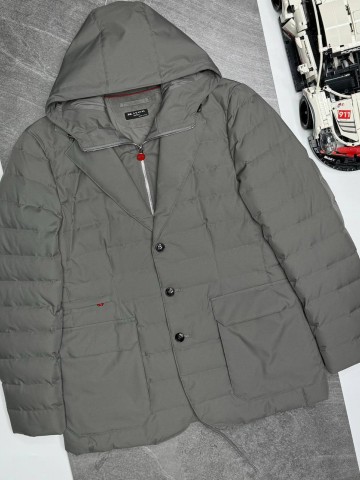 Пуховик Kiton