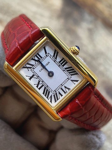 Часы Cartier