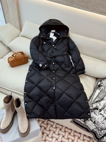 Пуховик MaxMara