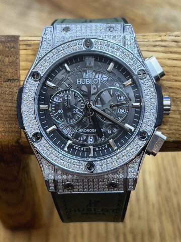 Часы Hublot