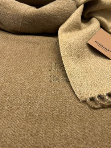 Палантин Burberry