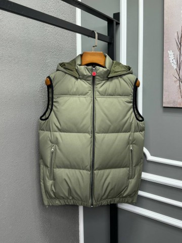 Безрукавка Kiton