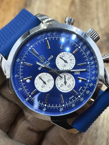 Часы Breitling