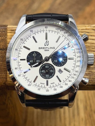 Часы Breitling