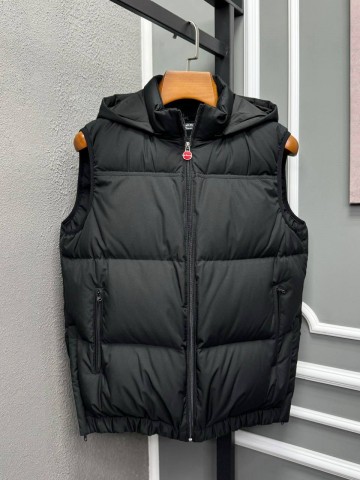 Безрукавка Kiton