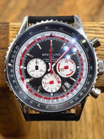 Часы Breitling