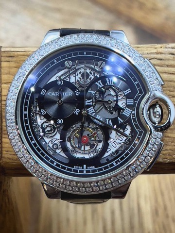 Часы Cartier