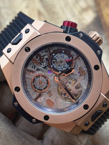 Часы Hublot
