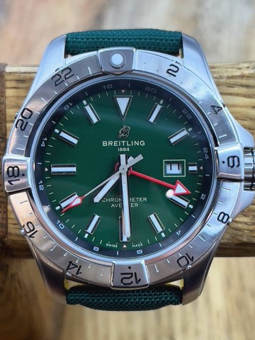 Часы Breitling