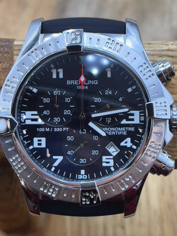 Часы Breitling