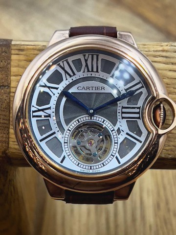 Часы Cartier