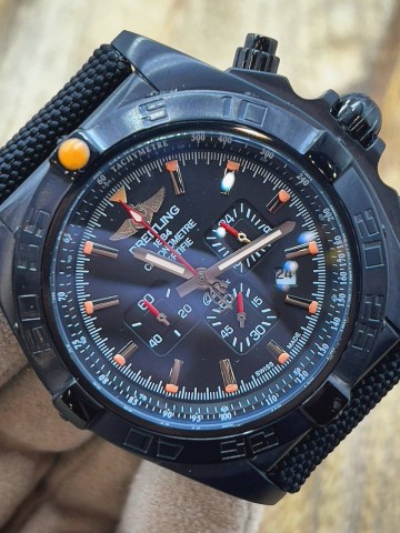 Часы Breitling