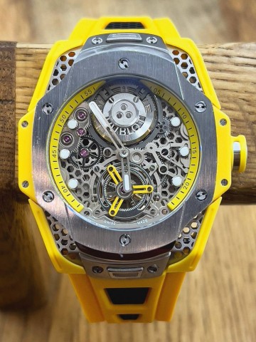 Часы Hublot