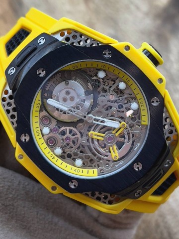 Часы Hublot