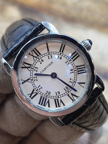 Часы Cartier