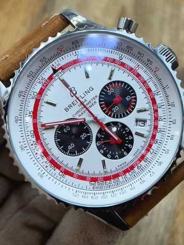 Часы Breitling