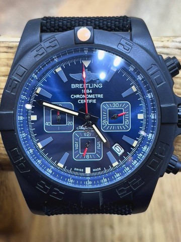 Часы Breitling