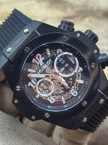 Часы Hublot