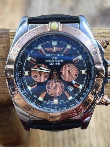 Часы Breitling