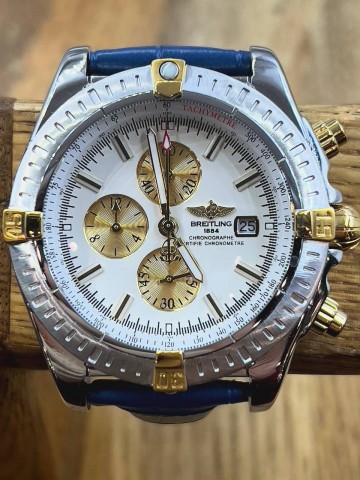Часы Breitling
