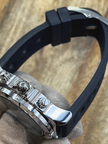 Часы Breitling