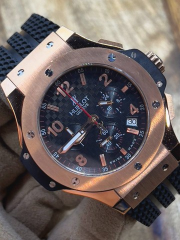 Часы Hublot