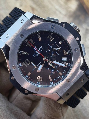 Часы Hublot