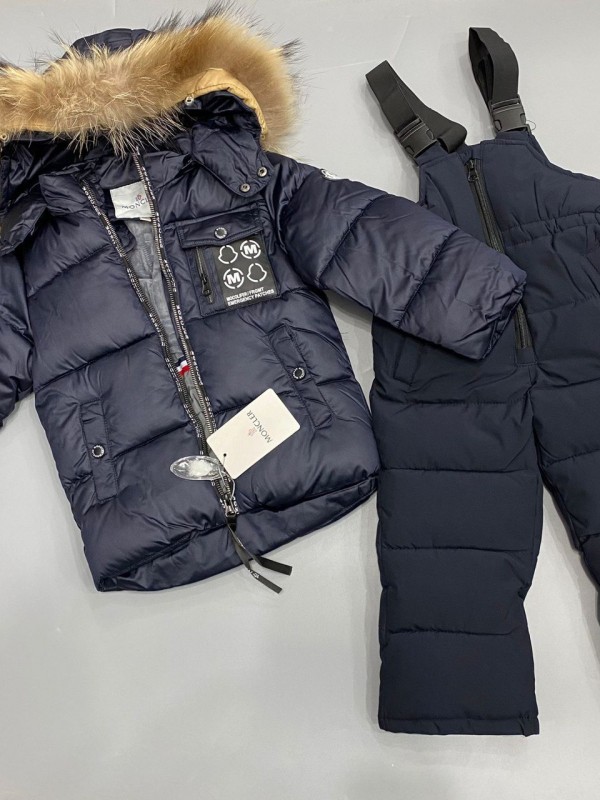 Комбинезон Moncler