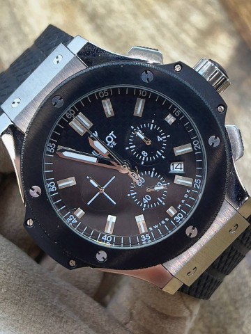 Часы Hublot