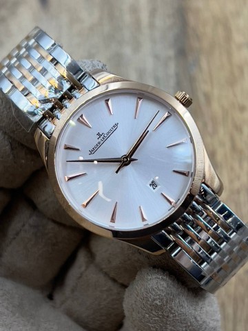 Часы Jaeger-LeCoultre