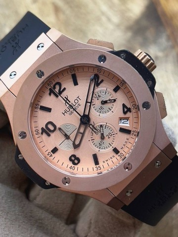 Часы Hublot