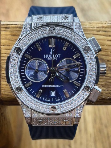 Часы Hublot