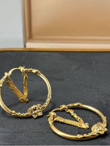 Серьги Versace
