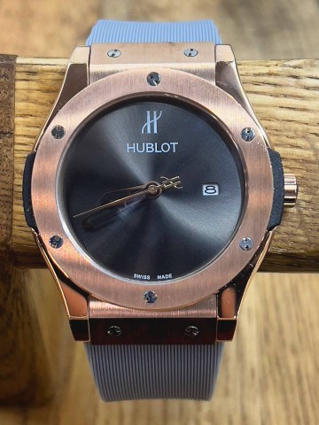 Часы Hublot