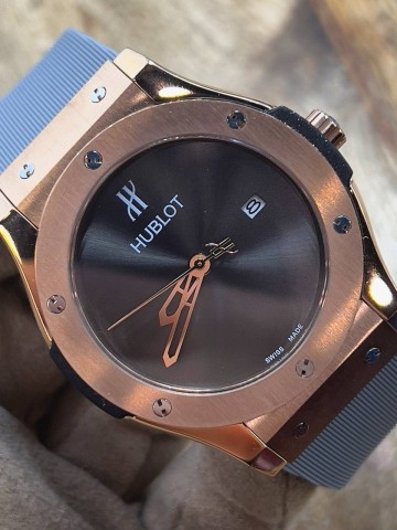 Часы Hublot