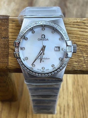Часы Omega