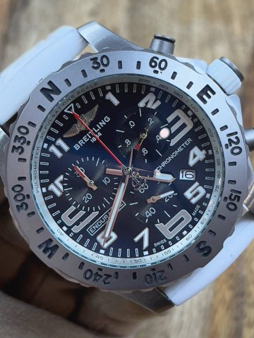 Часы Breitling