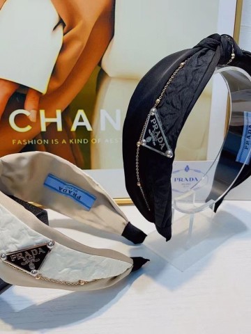 Ободок Prada