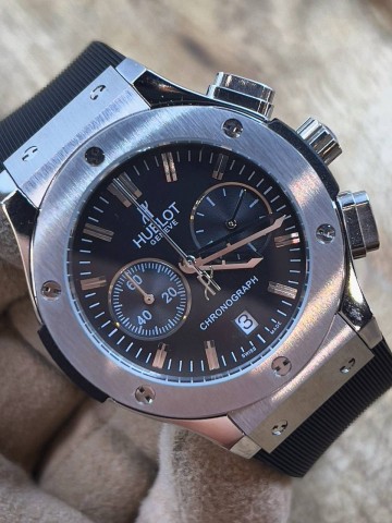 Часы Hublot