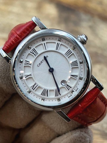 Часы Cartier