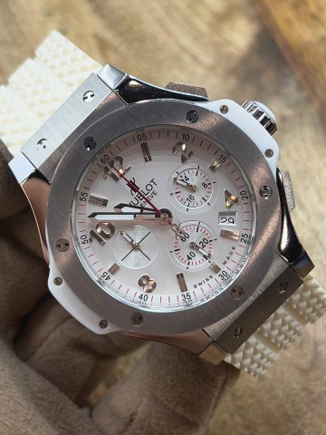 Часы Hublot