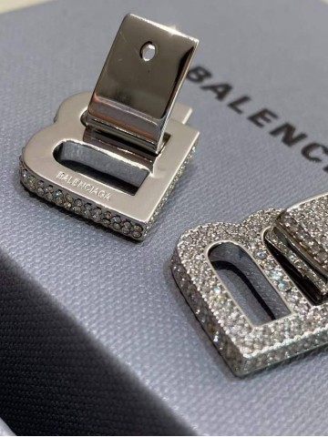 Серьги Balenciaga