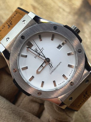 Часы Hublot
