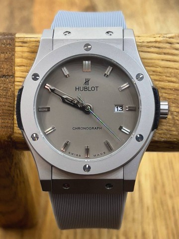 Часы Hublot