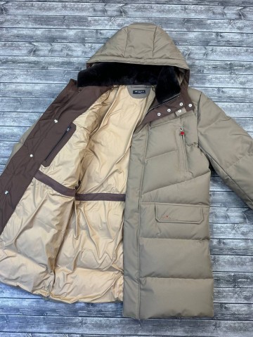 Пуховик Kiton