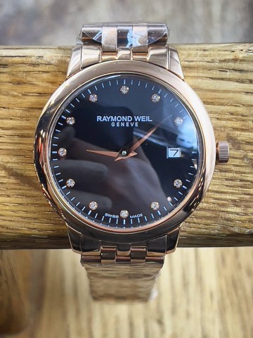 Часы Raymond Weil