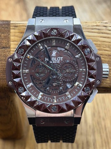 Часы Hublot