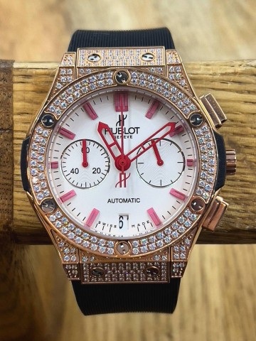 Часы Hublot