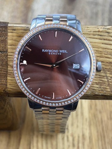 Часы Raymond Weil