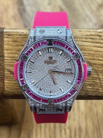 Часы Hublot
